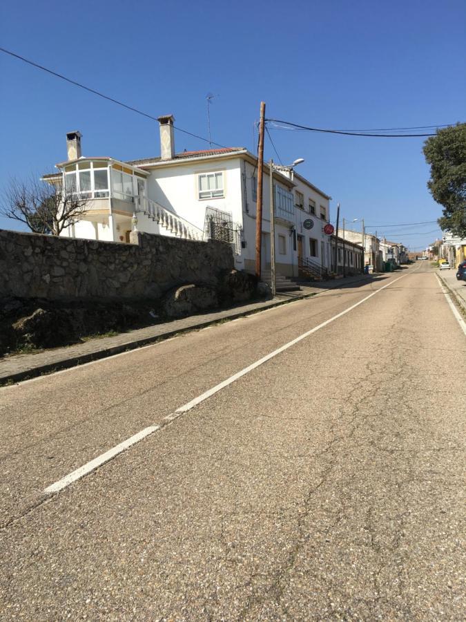 Villa Entre Encinas Moralina Eksteriør bilde