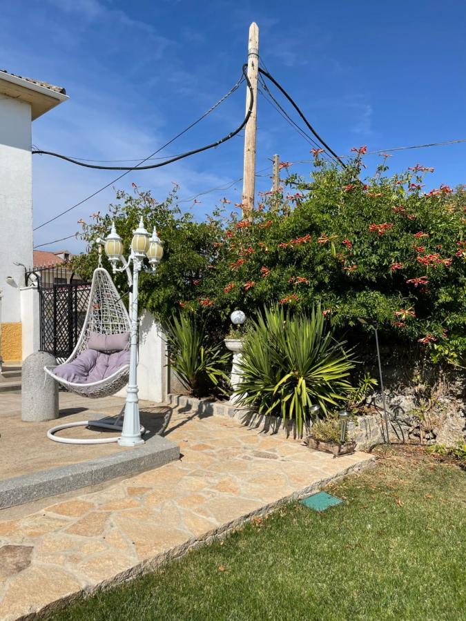 Villa Entre Encinas Moralina Eksteriør bilde